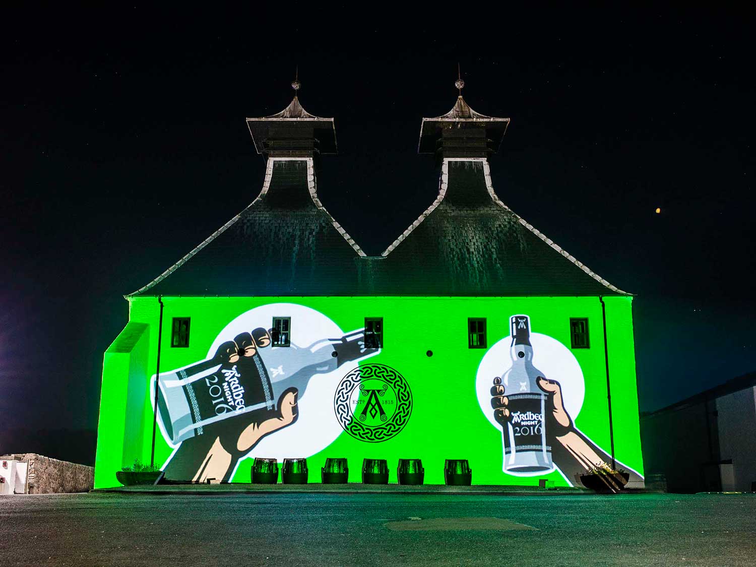 Ardbeg Marketing projection advertising on the distillery on Islay Projection Advertising
