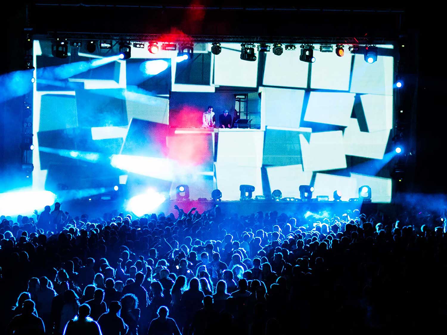 Groove music festival show projections, VJing set live